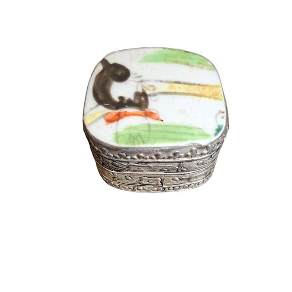 Vintage Chinese Trinket Box Asian Painted Porcelain and Silver Tone Metal - Picture 1 of 11